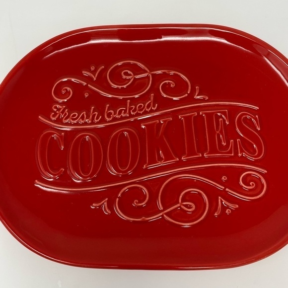 NEW - Fresh Baked Cookies Dish - Picture 3 of 5